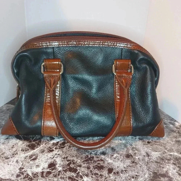 Danier | Super Cute Mini Handbag Black  and Brown Leather with Silver Hardware - Picture 4 of 16